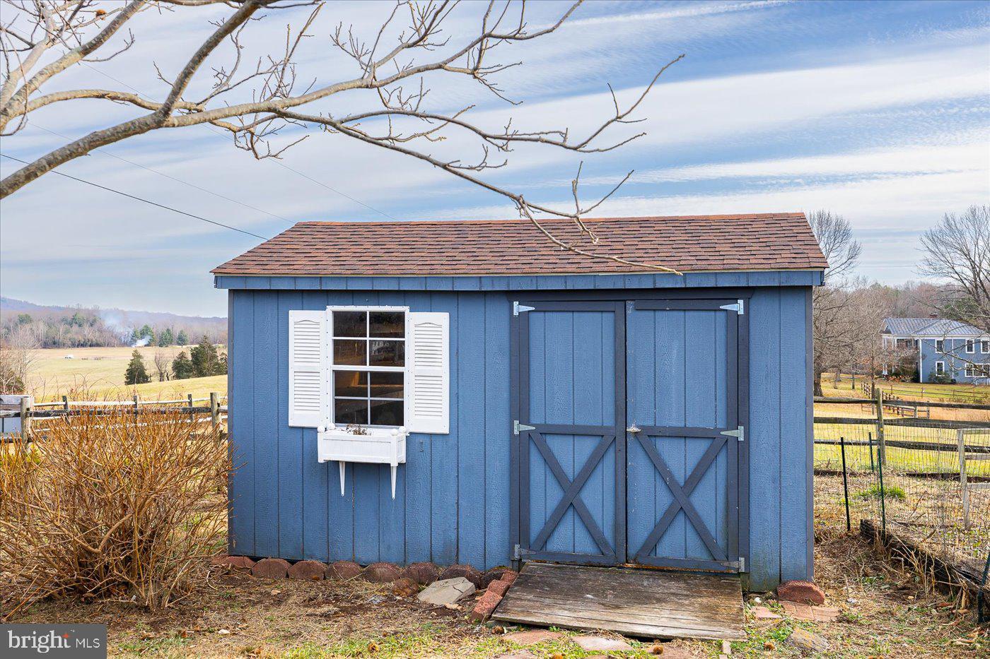 343 Middle River Road