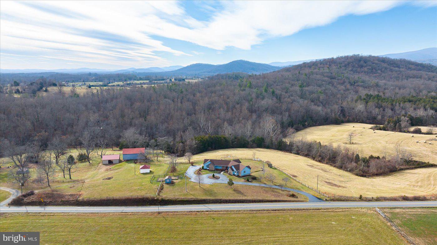 343 Middle River Road