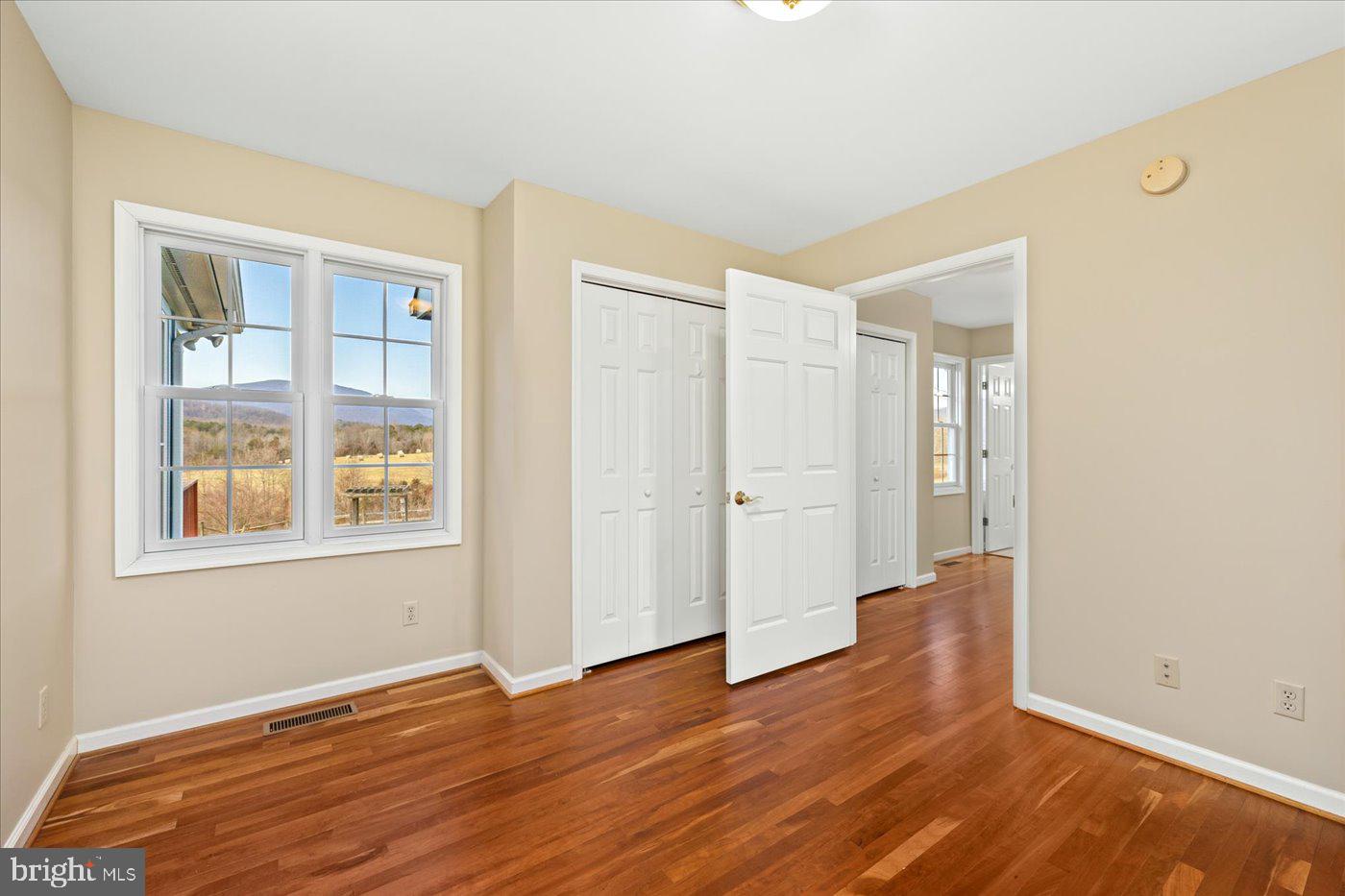 343 Middle River Road