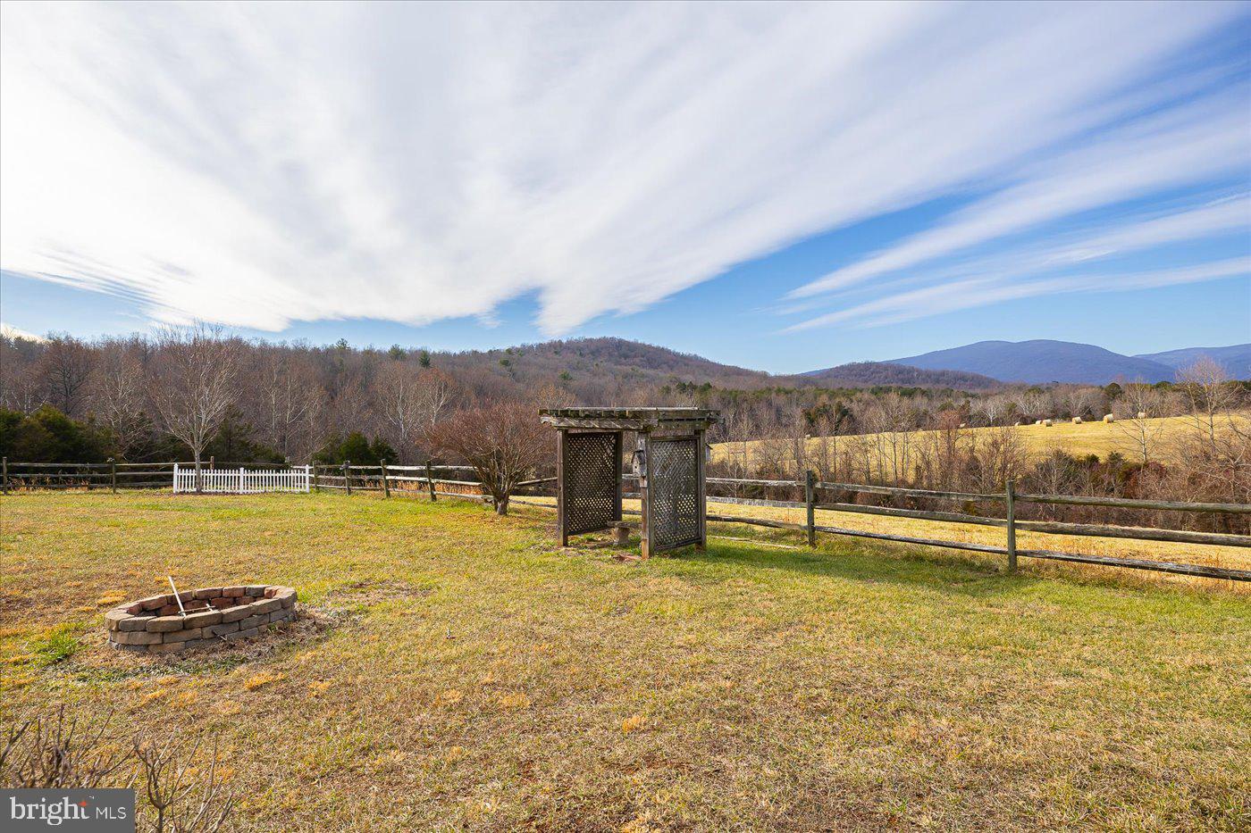 343 Middle River Road