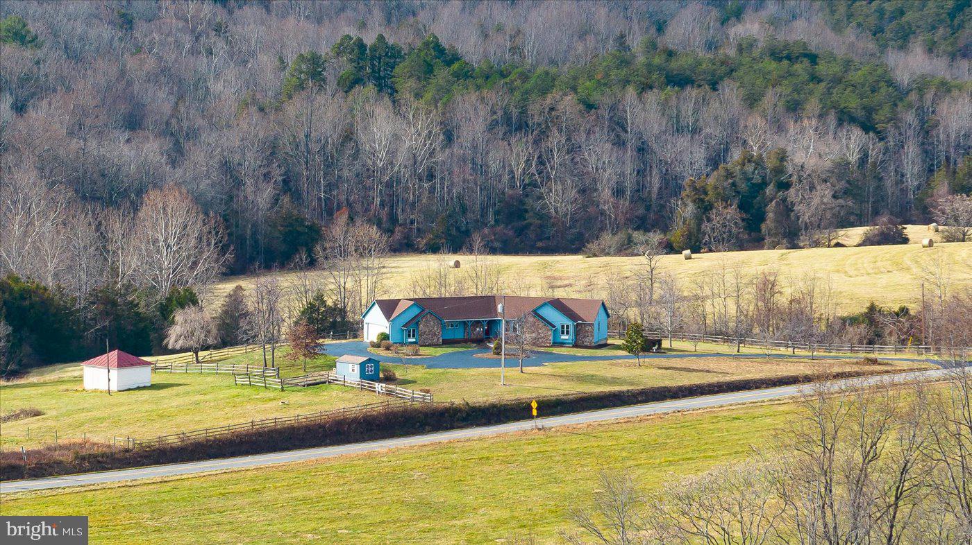 343 Middle River Road