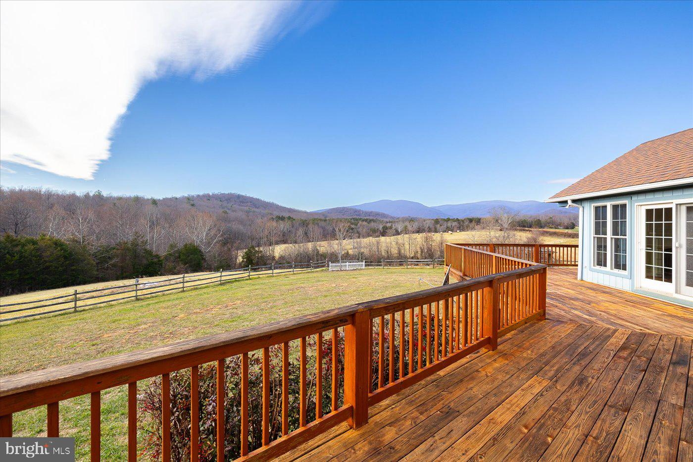 343 Middle River Road