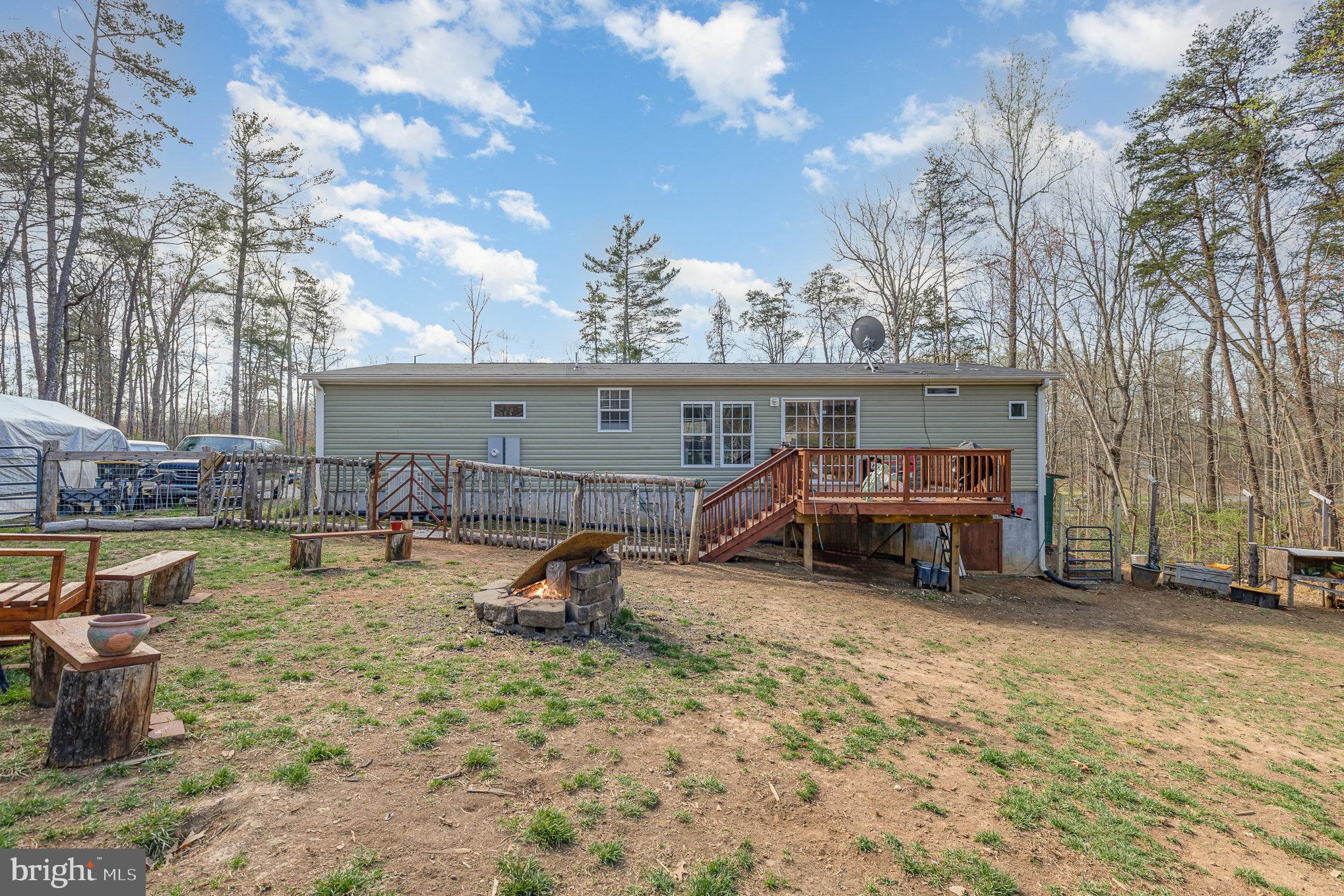 14569 Dyke Rd