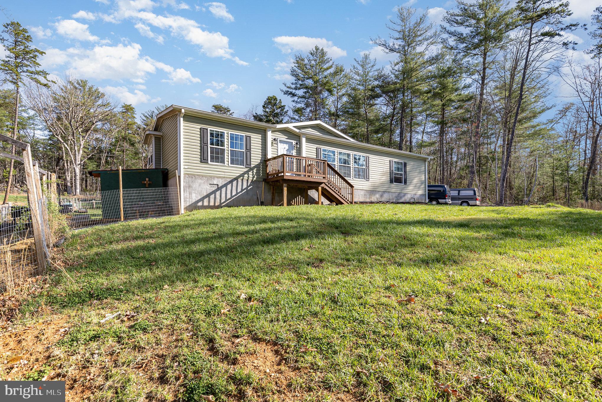 14569 Dyke Rd