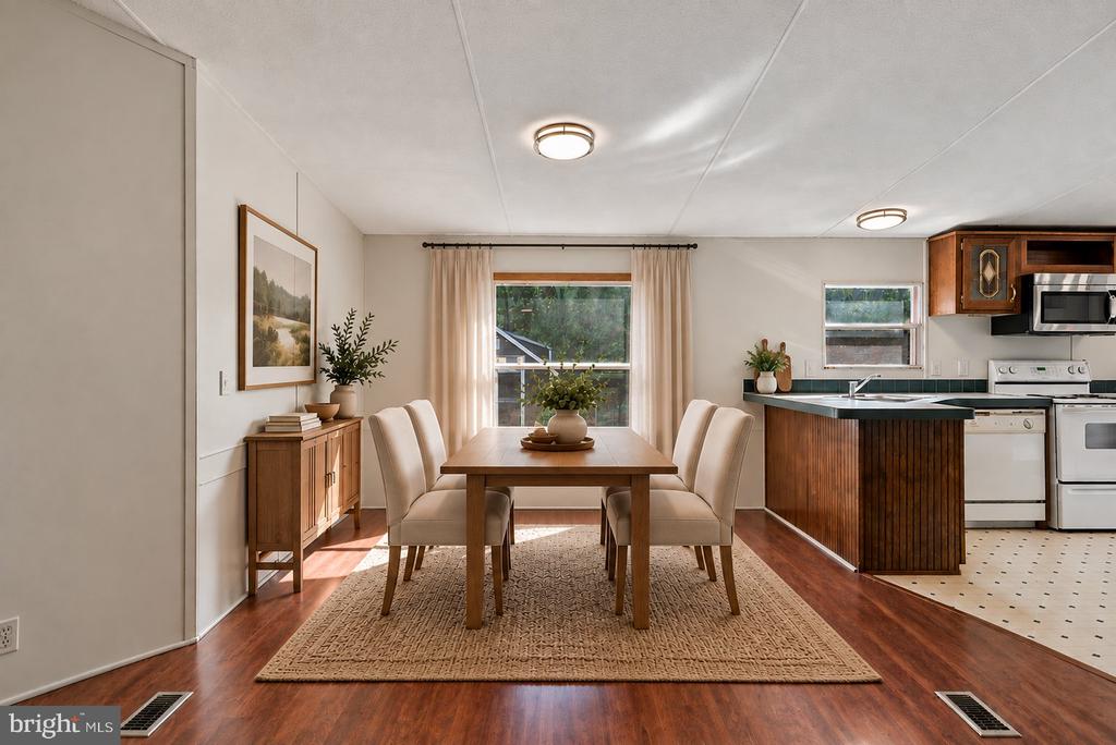 584 MALLORYS FORD ROAD