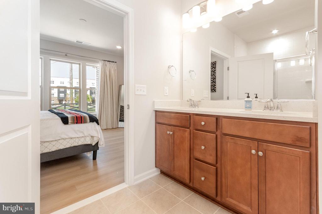 46410 Blackrock Summit Ter