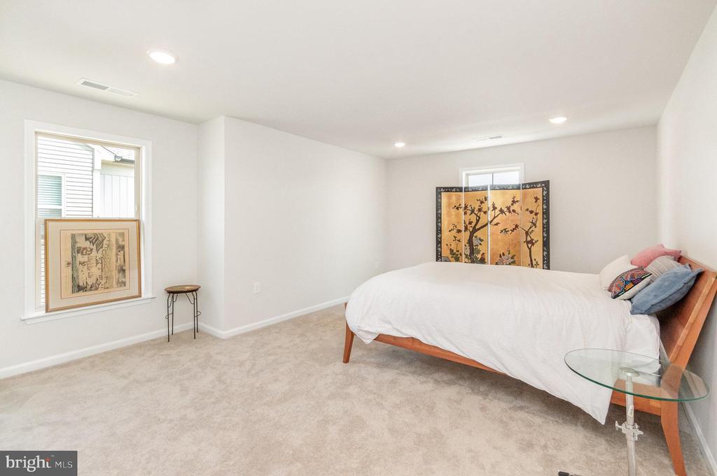 46410 Blackrock Summit Ter