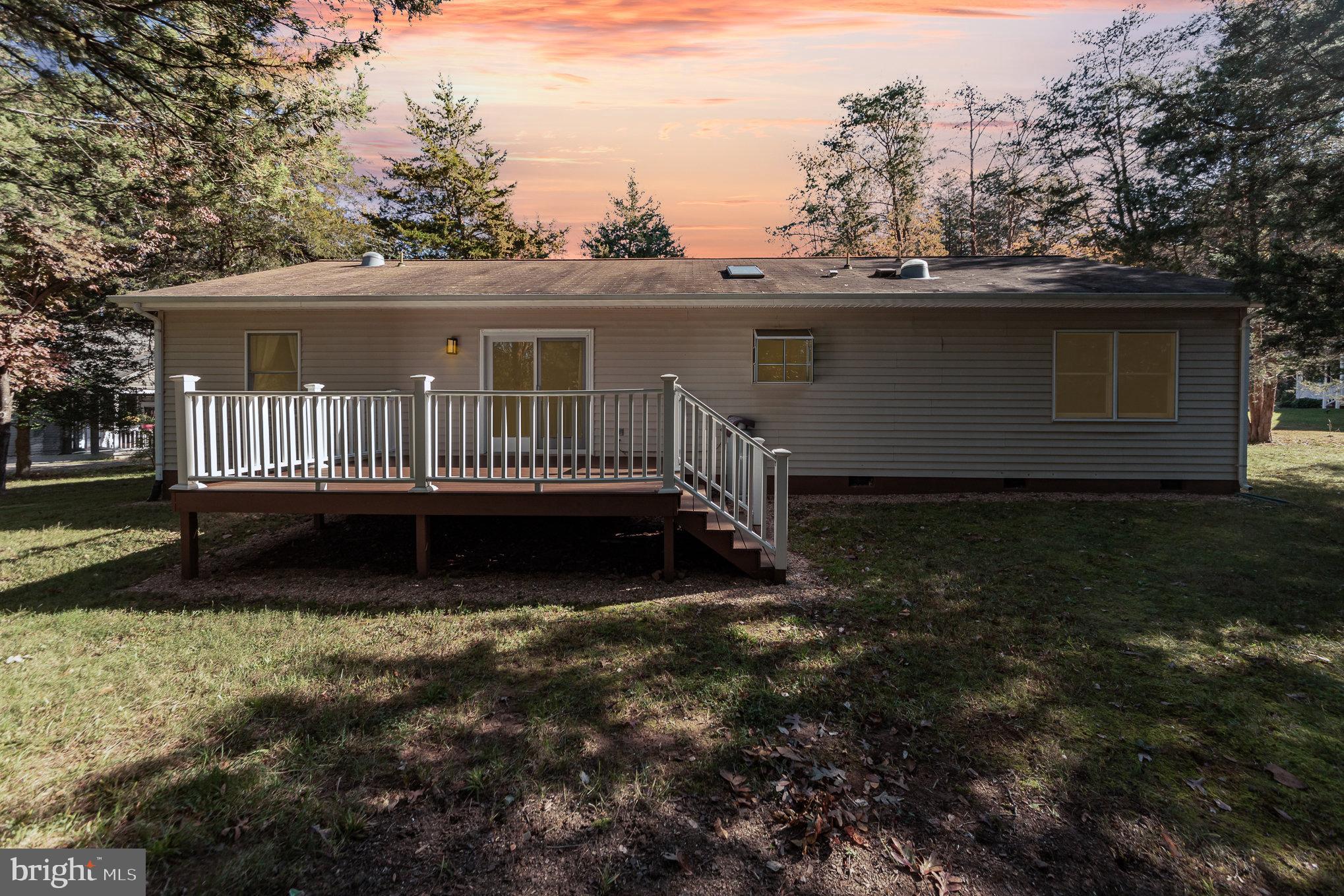 112 QUEENWOOD CT