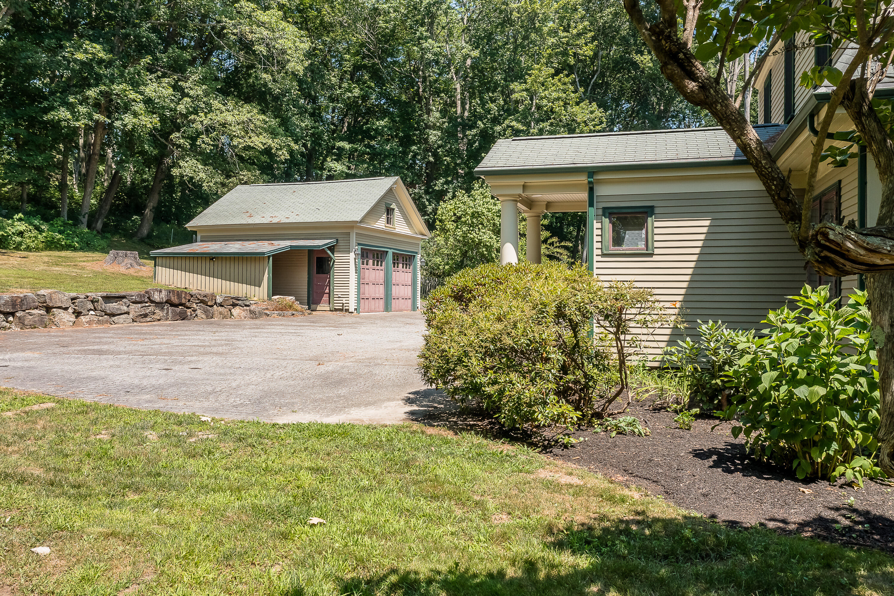 24 Mills Road