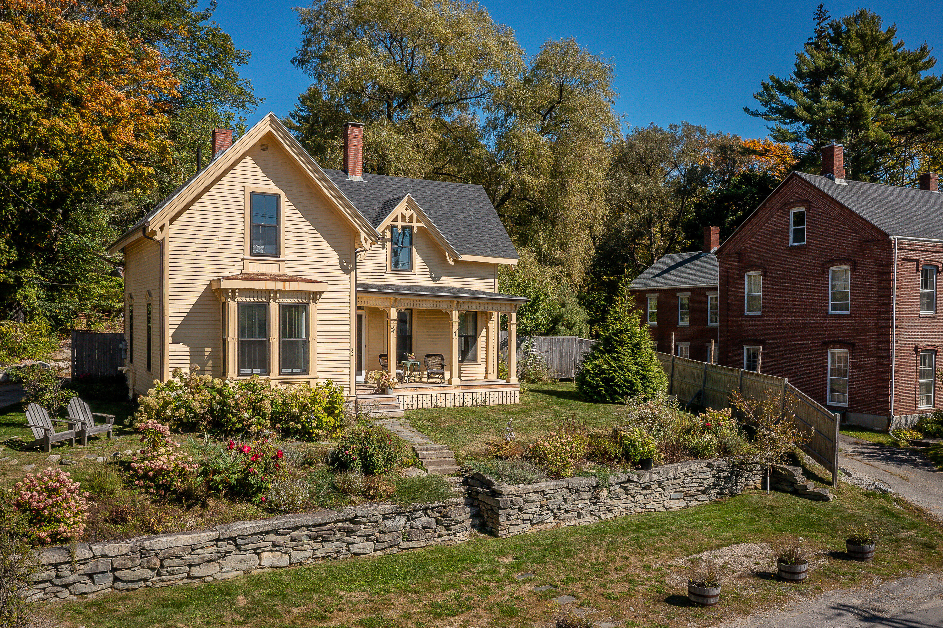 32 Friendship Road