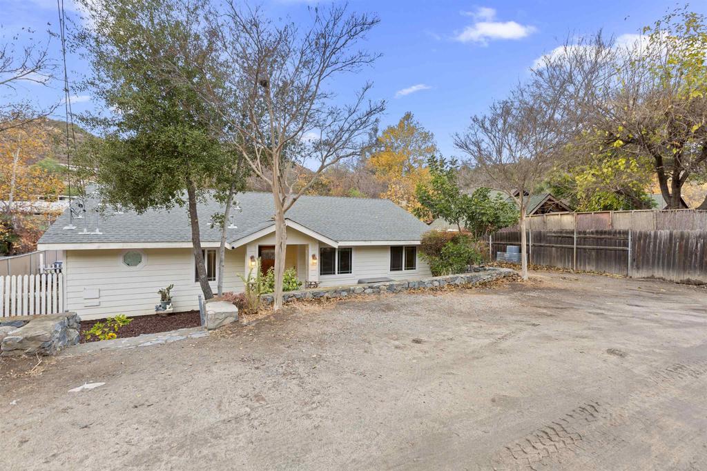 933 Silverbrook Drive