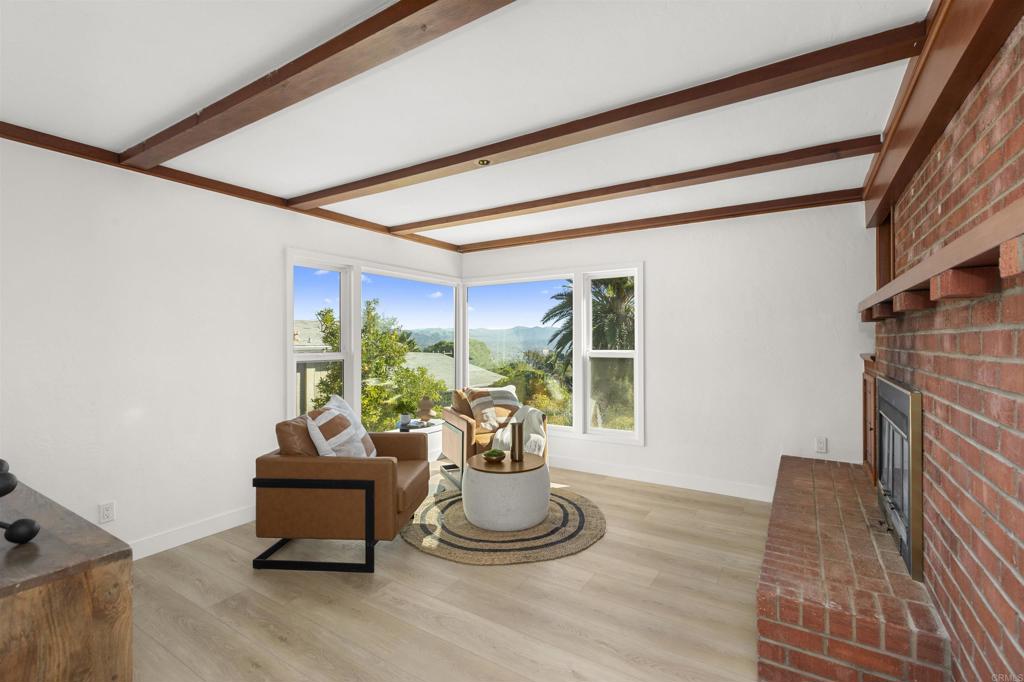 874 Hacienda Drive