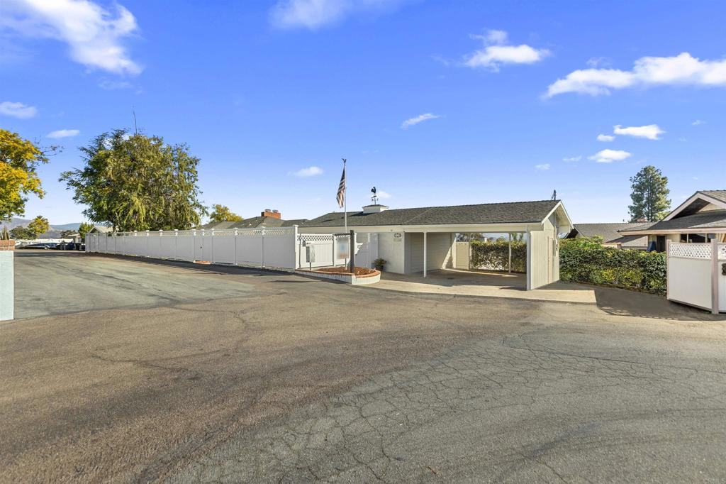 874 Hacienda Drive
