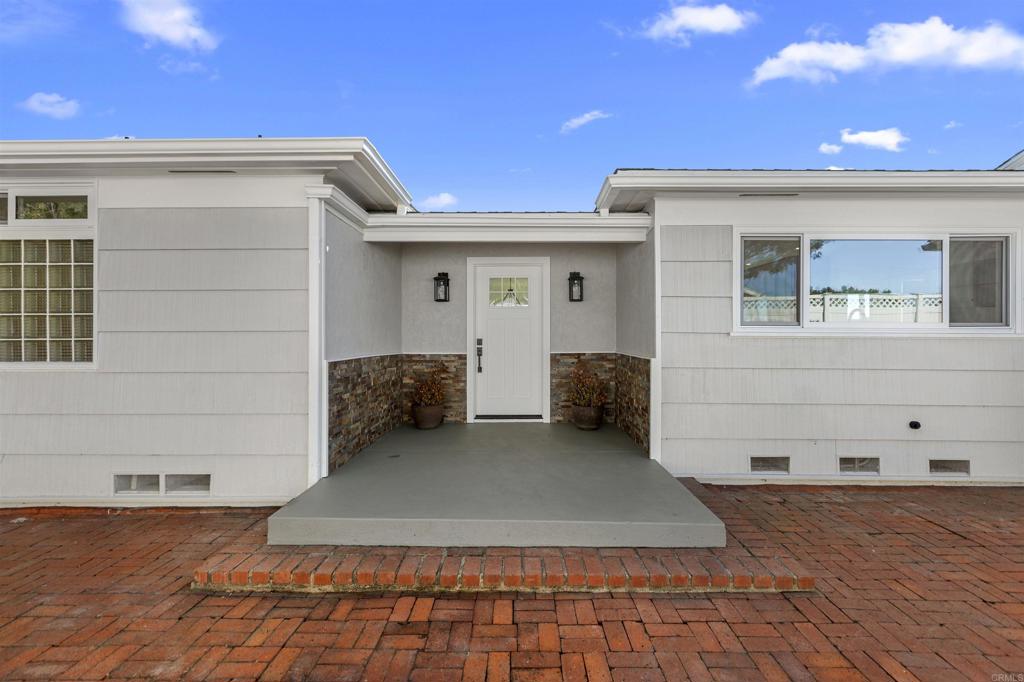 874 Hacienda Drive