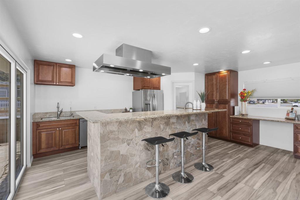 12752 Lindo Lane