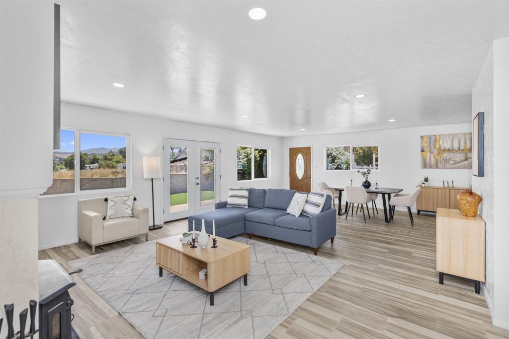 12752 Lindo Lane