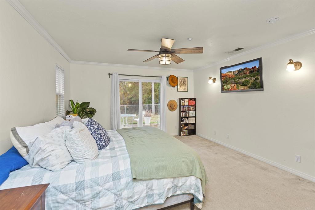 933 Silverbrook Drive