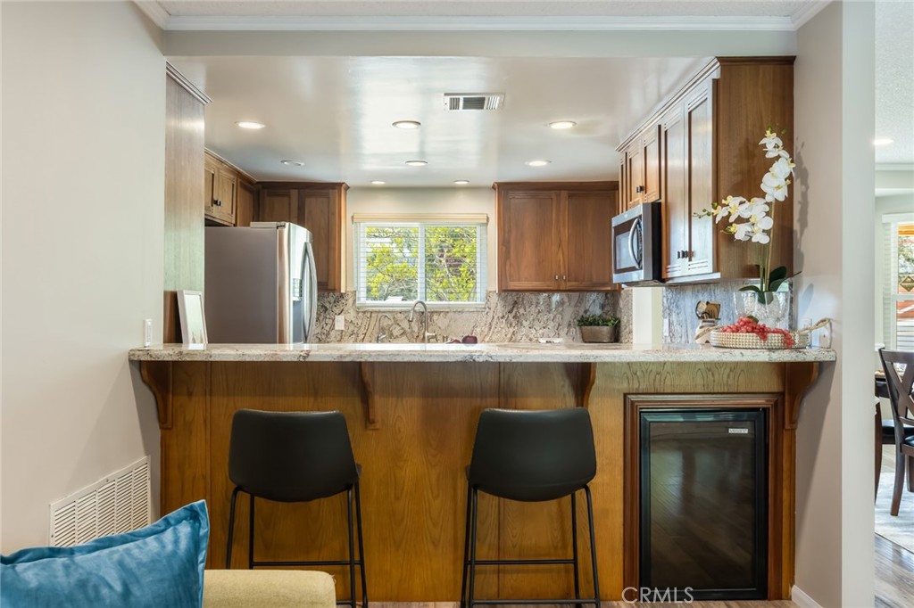 16014 Yarnell Street