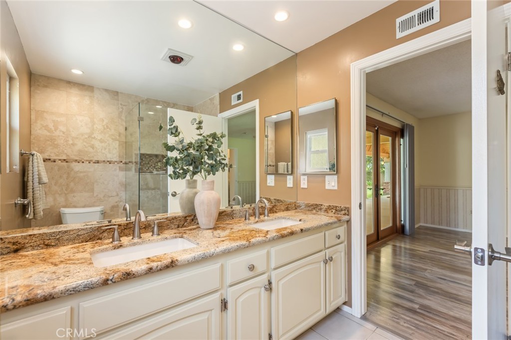 16014 Yarnell Street