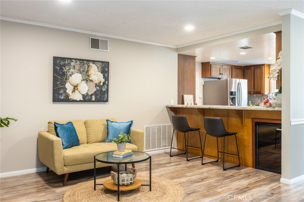 16014 Yarnell Street