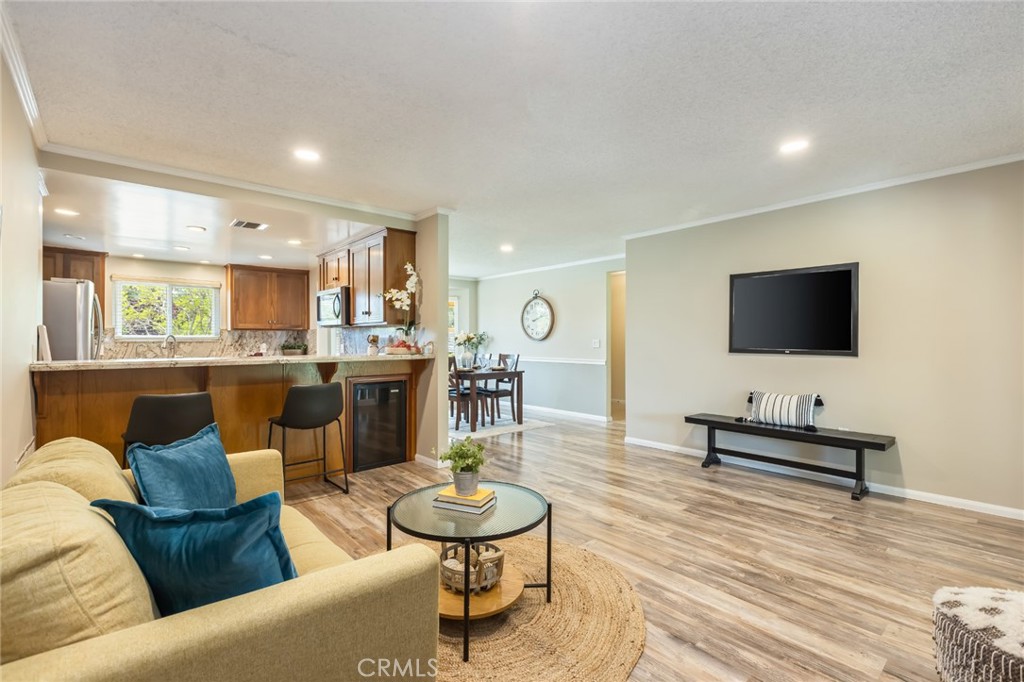 16014 Yarnell Street