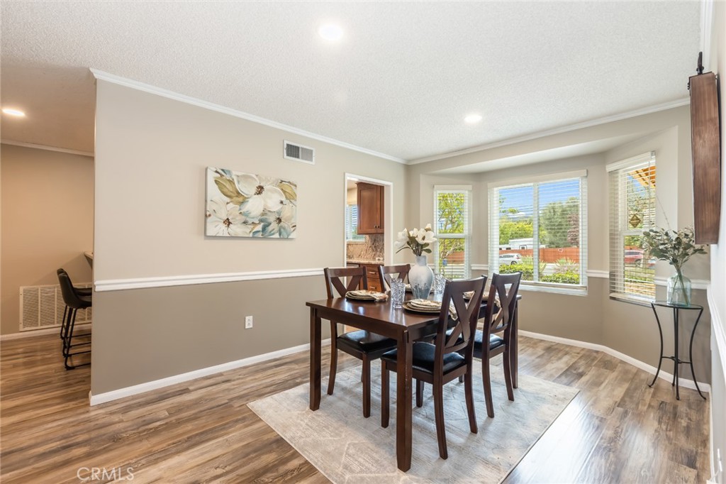 16014 Yarnell Street