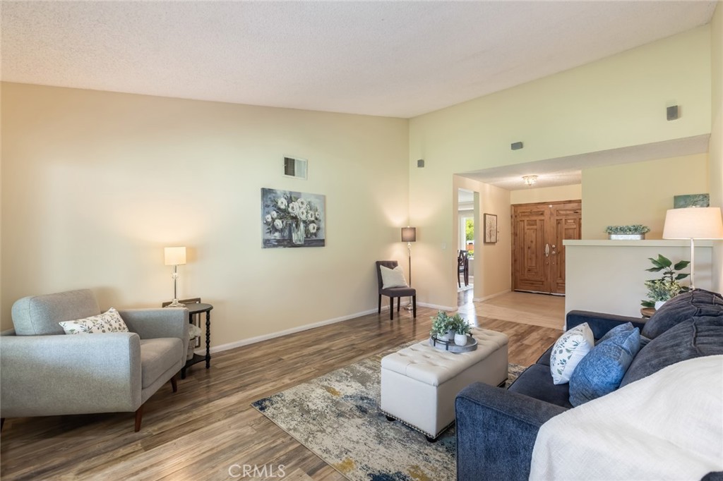 16014 Yarnell Street