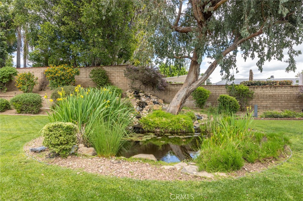 16014 Yarnell Street