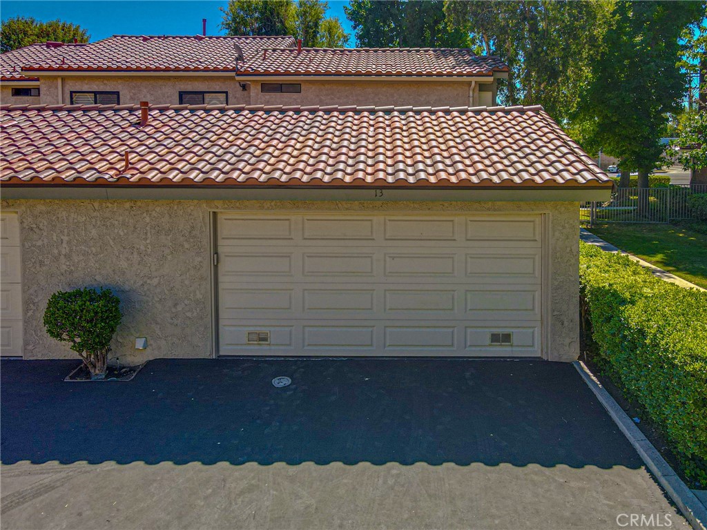 6861 Valley Circle Boulevard 13