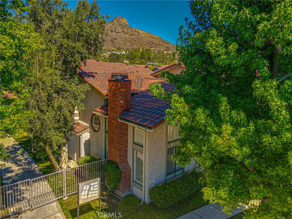 6861 Valley Circle Boulevard 13