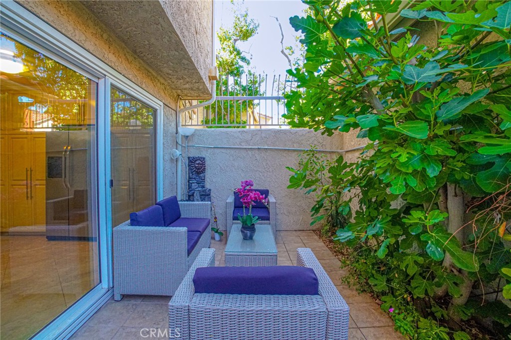 6861 Valley Circle Boulevard 13