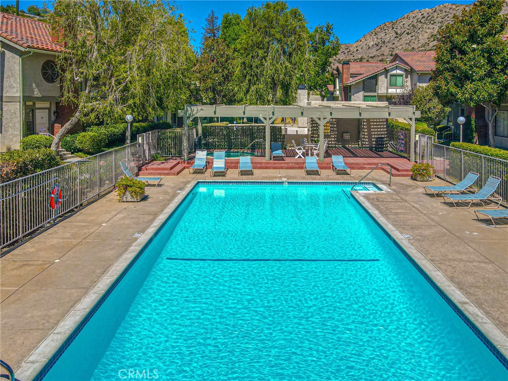 6861 Valley Circle Boulevard 13