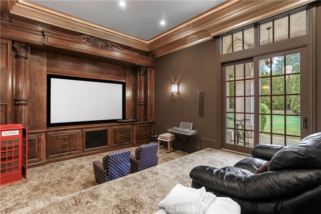 5505 Blackhawk Drive