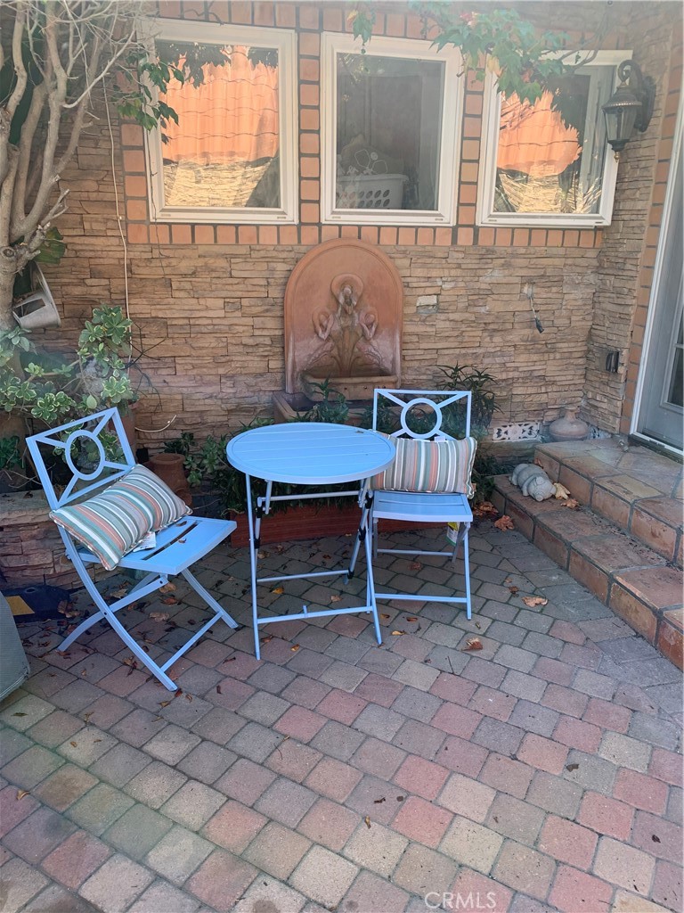 2515 Crest View Drive ADU 1