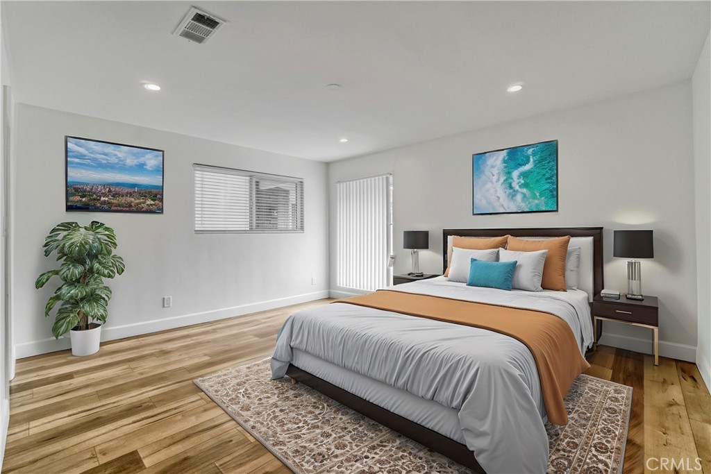 23205 Ingomar Street