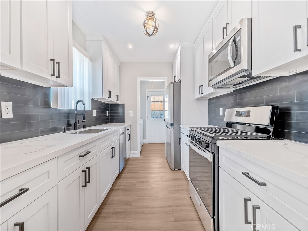 10101 Memory Park Avenue