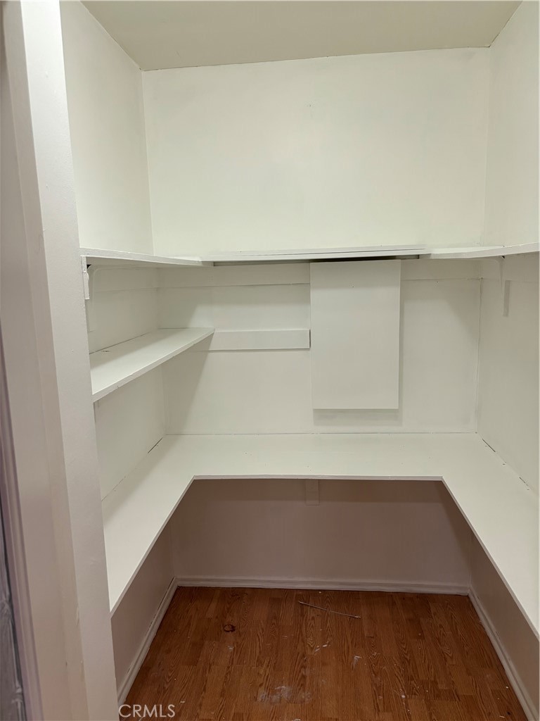 9031 Phyllis Avenue 6