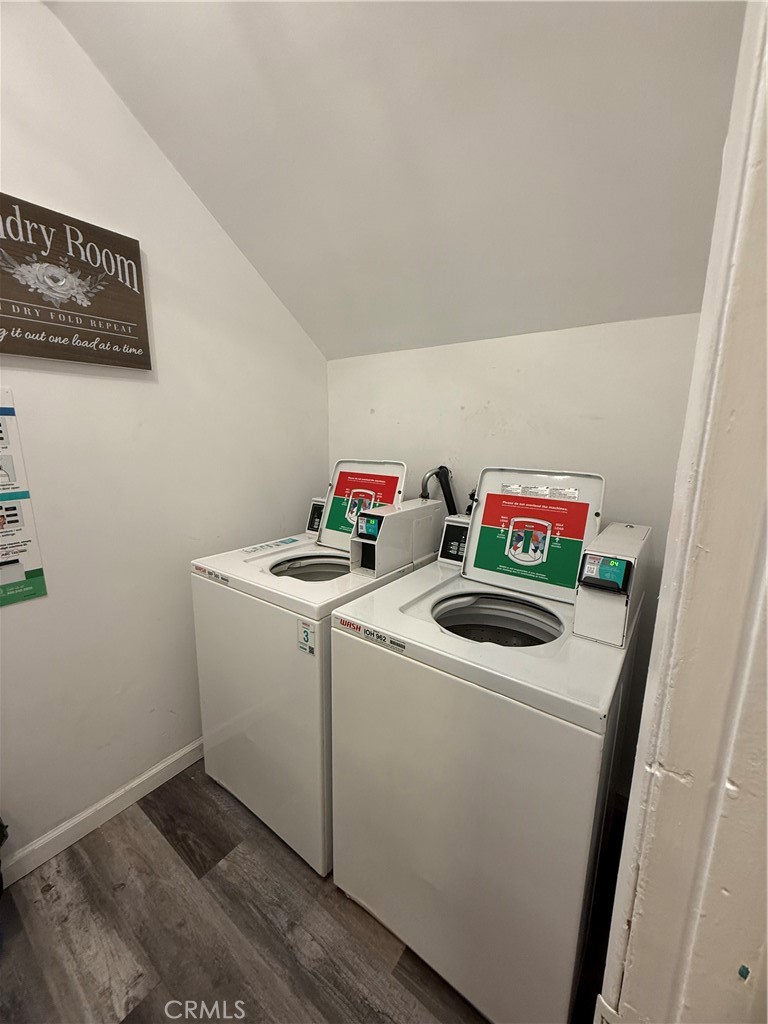 9031 Phyllis Avenue 6