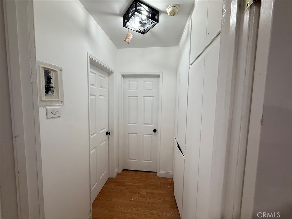 9031 Phyllis Avenue 6