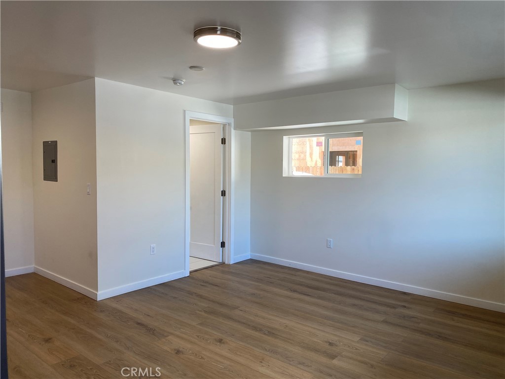 12126 Oxnard Street 10