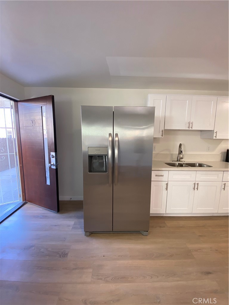 12126 Oxnard Street 10