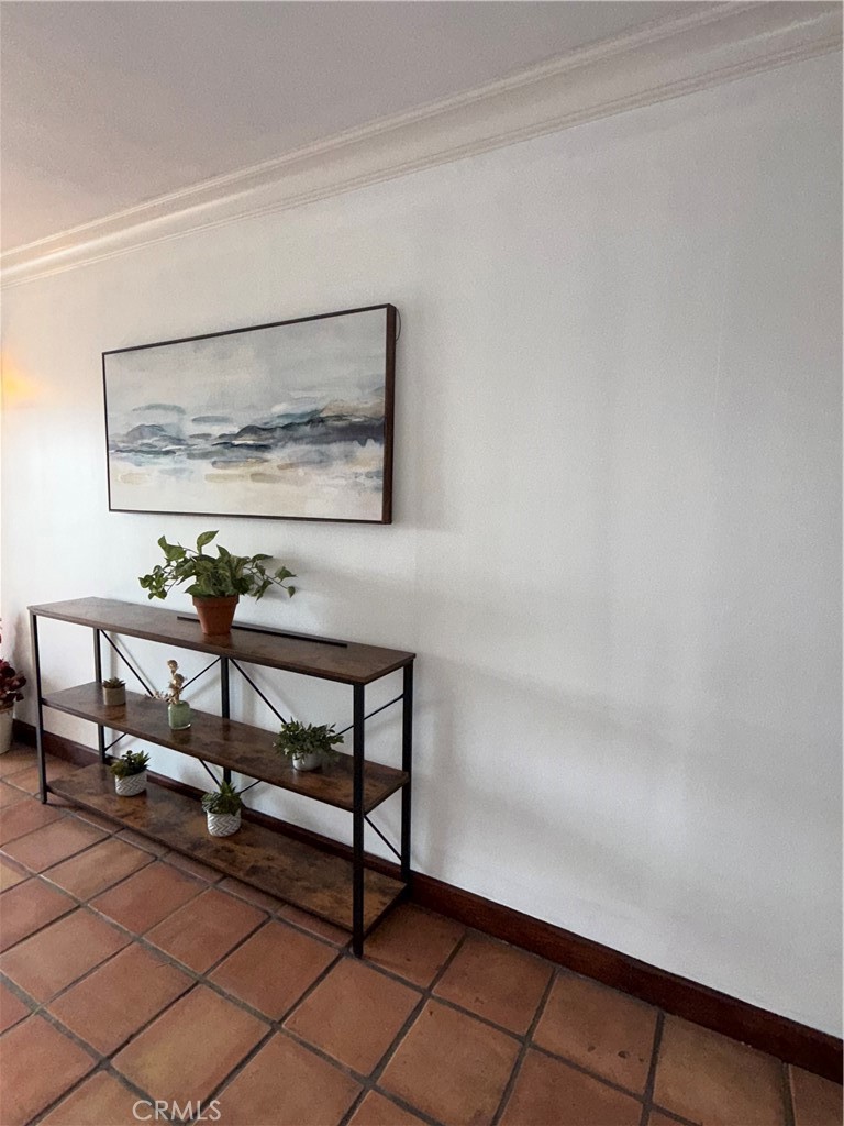 9031 Phyllis Avenue 1