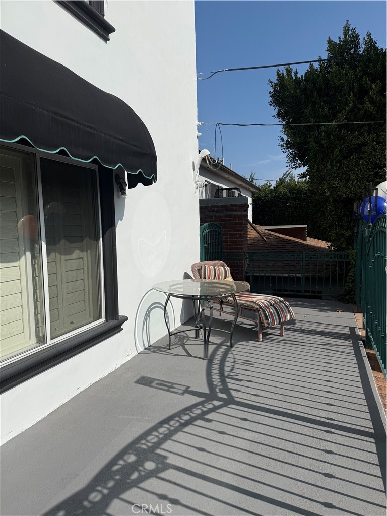 9031 Phyllis Avenue 1