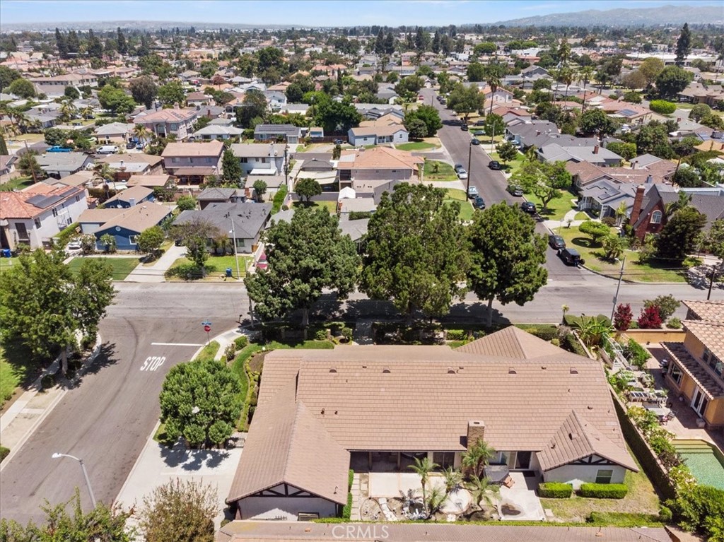 8560 Cherokee Drive