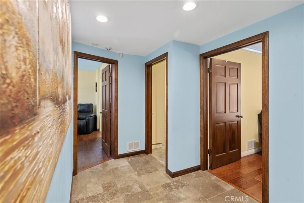 8560 Cherokee Drive