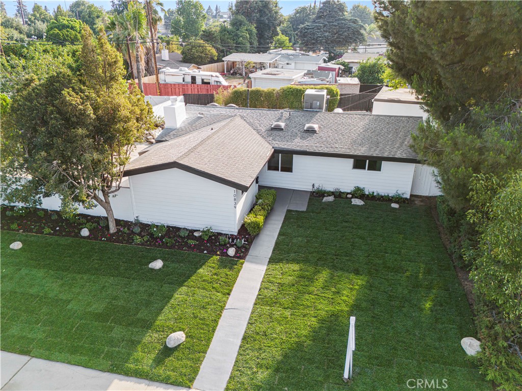 10839 Danube Avenue
