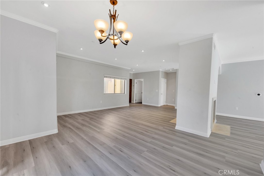 7348 De Soto Avenue 102