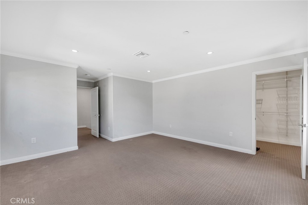 7348 De Soto Avenue 102