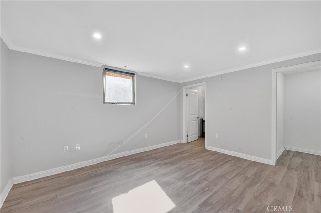 7348 De Soto Avenue 102