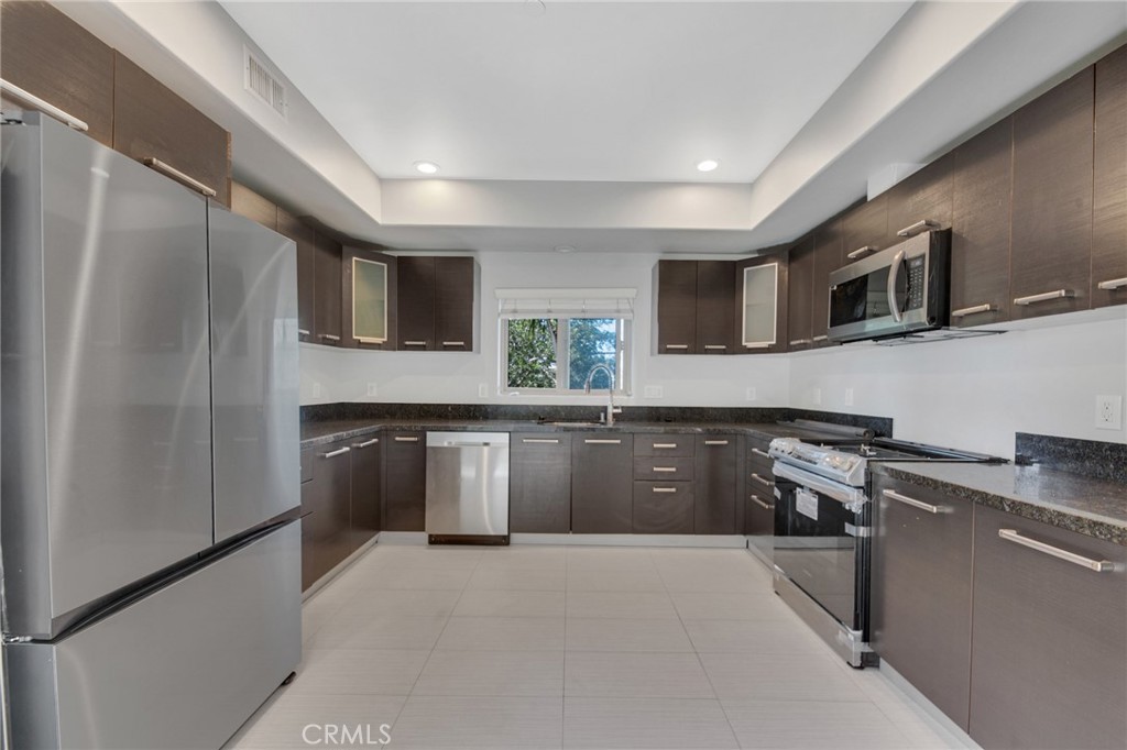 7348 De Soto Avenue 102